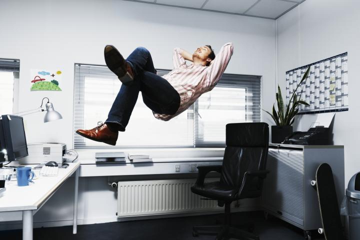 Recreación de un trabajador relajado