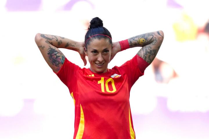 Jenni Hermoso, en un partido de los Juegos Olímpicos con España