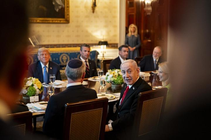 El presidente de EEUU, Donald Trump, y el primer ministro israelío, Benjamin Netanyahu, en la cena en la Casa Blanca.