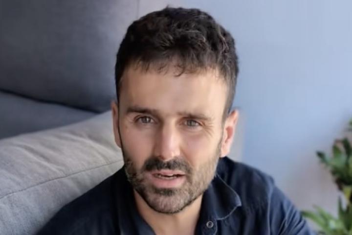 El psicólogo Alberto Gallardo en su vídeo de TikTok