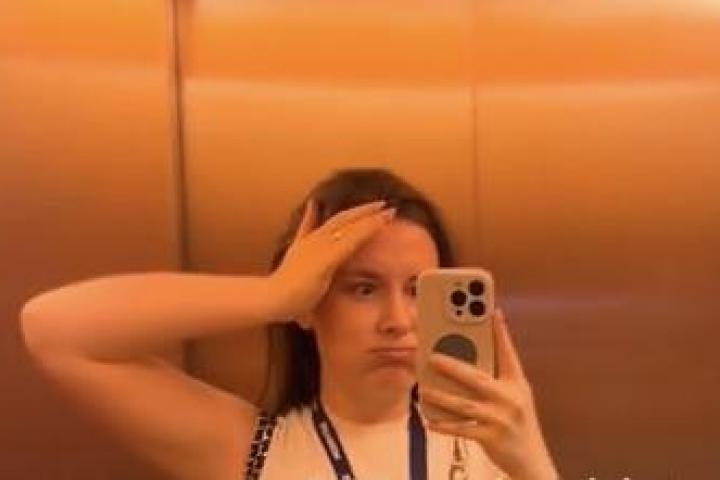 La joven británica que se ha encontrado un bolso de Chanel a precio de ganga.