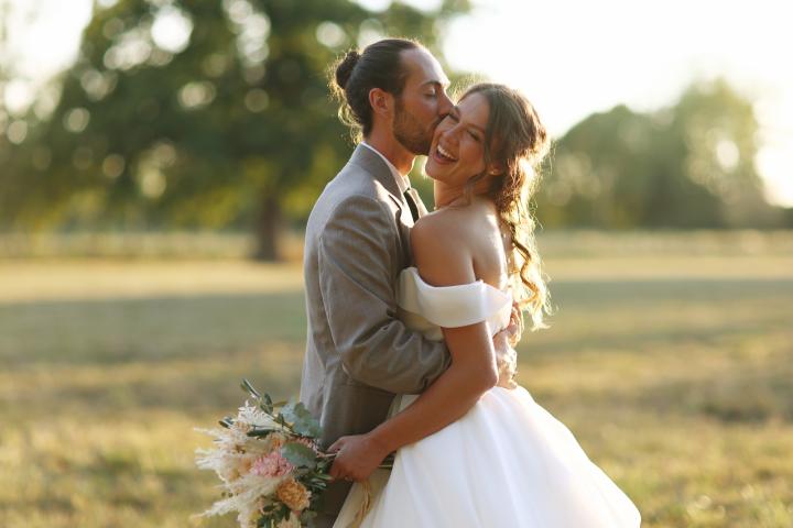 Dos novios, en una imagen de archivo.