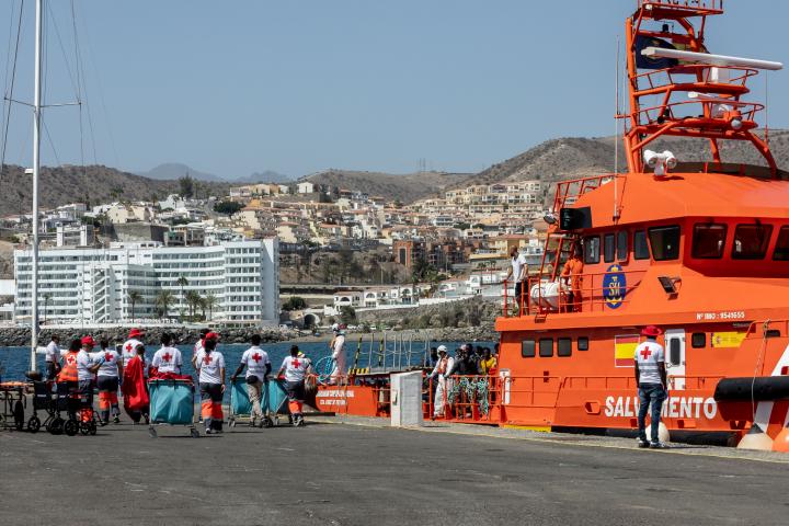 Imagen de archivo de un rescate de migrantes llevado al puerto de Arguineguín (Mogán, Gran Canaria).