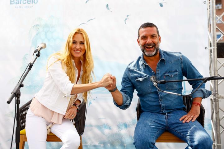 Carolina Cerezuela y Jaime Anglada en un concierto en 2021.