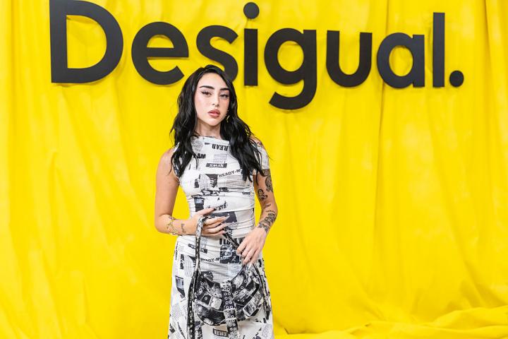 Nicki Nicole en el desfile de Desigual el pasado miércoles.