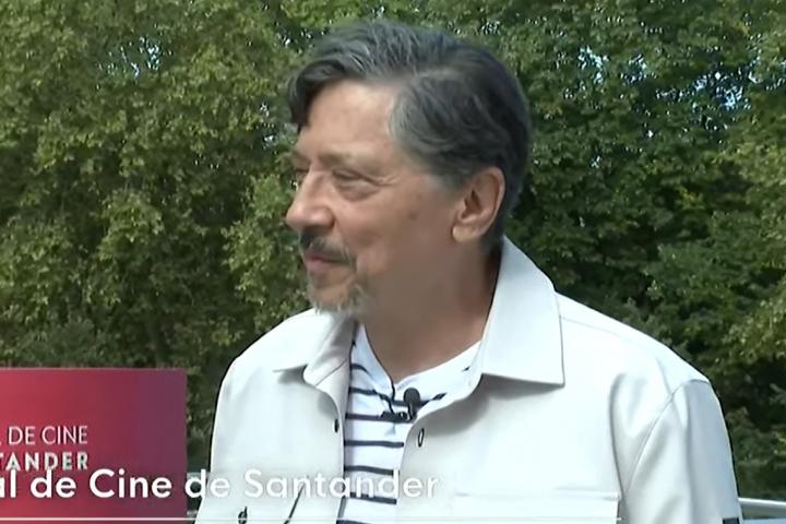 Carles Bardem en su entrevista en el canal '24 horas'.