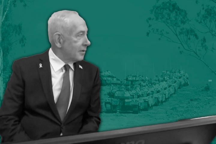 La silueta del primer ministro israelí, Benjamin Netanyahu, superpuesta sobre hileras de tanques del Ejército de Israel apostados en la frontera, antes de iniciar la invasión terrestre de Ciudad de Gaza.