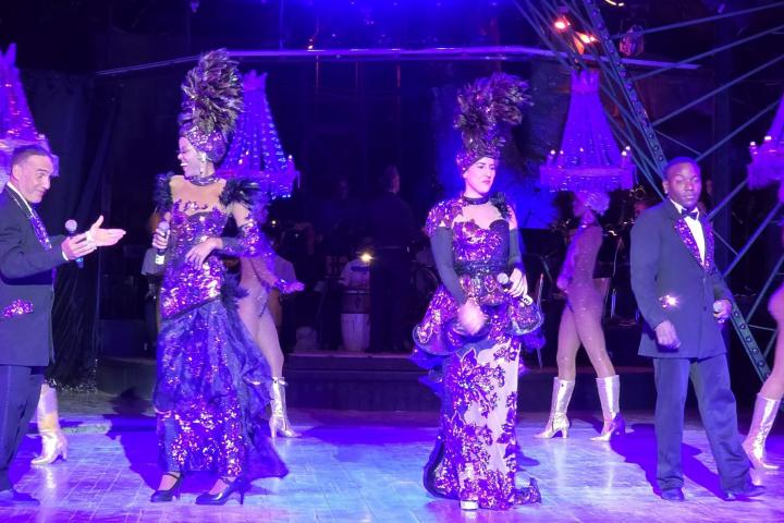 Los cantantes de Tropicana en Cuba