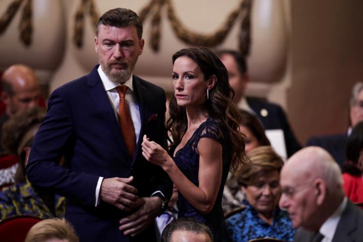 Telma Ortiz y Robert Gavin Bonnar en un momento de los Premios Princesa de Asturias 2019