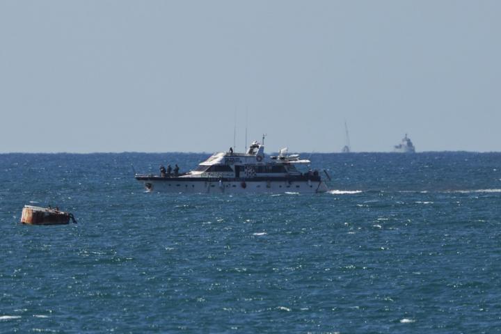 Un barco de la Flotilla Global Sumud llega al puerto de Ashdod el 2 de octubre de 2025 después de ser interceptado mientras transportaba ayuda a Gaza.