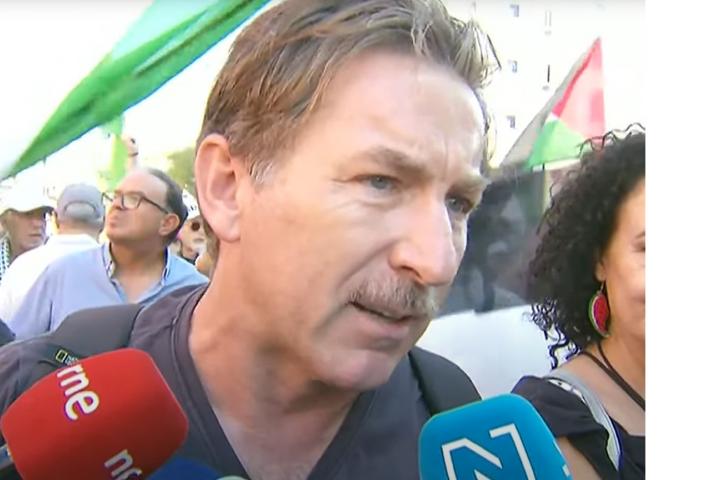 Antonio de la Torre en una manifestación en apoyo a Palestina en Sevilla, este sábado.