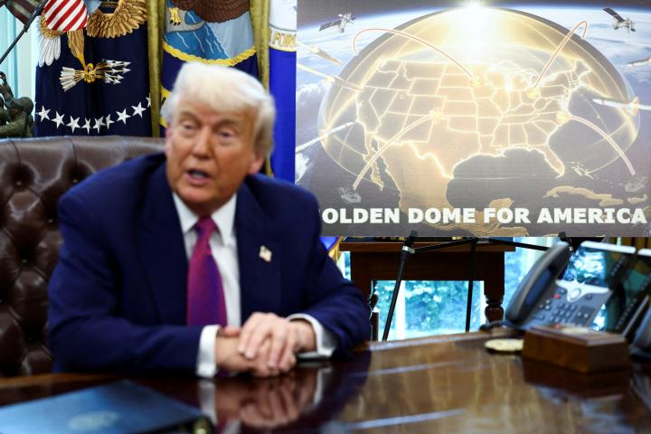El presidente de EEUU, Donald Trump, presentando el 'Golden Dome', el proyecto para la creación de un escudo nuclear espacial; en una imagen de archivo.