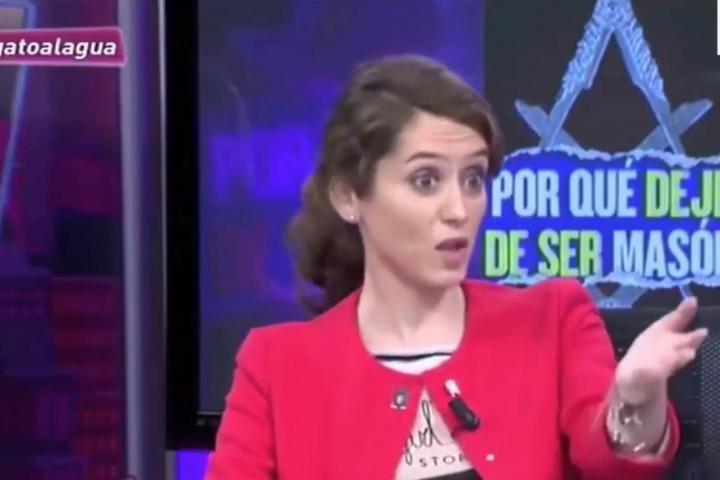 Isabel Díaz Ayuso, durante una tertulia de 'El gato al agua', en una imagen de archivo.