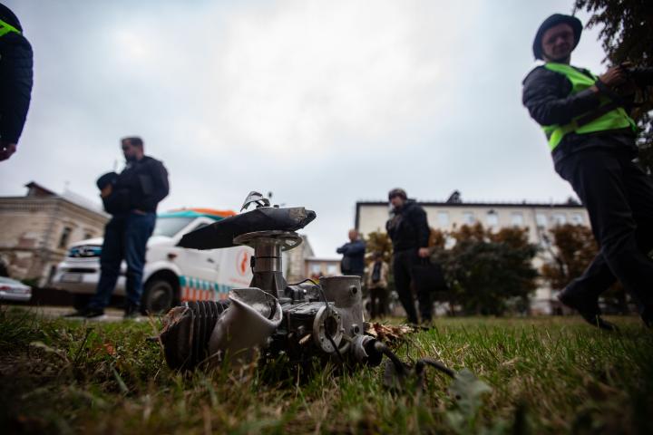 Motor-dron-ruso-en-elsuelo-despues-de-ataque