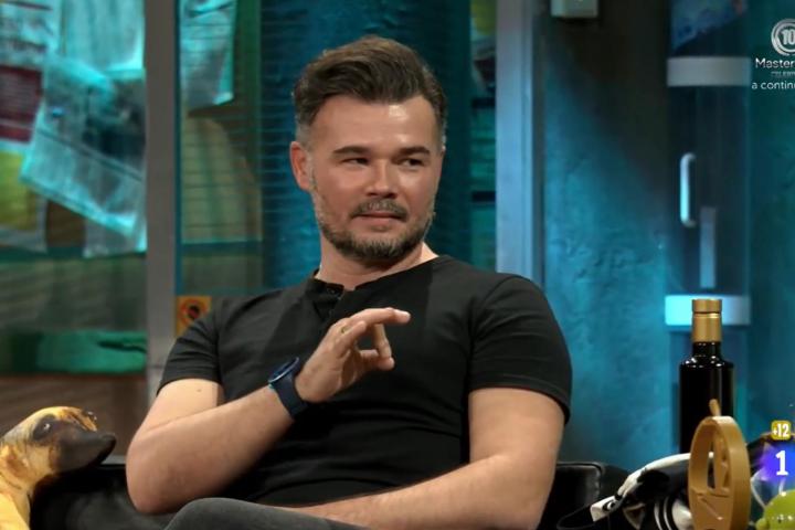 Gabriel Rufián durante su entrevista en 'La Revuelta' de David Broncano.