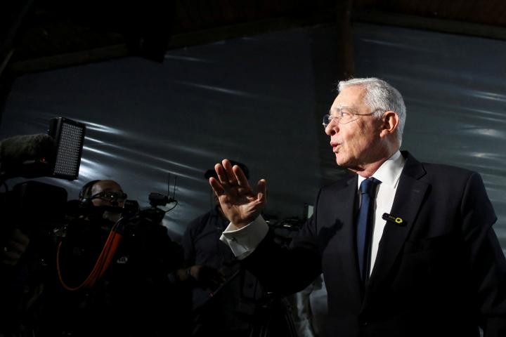 El expresidente Álvaro Uribe, absuelto