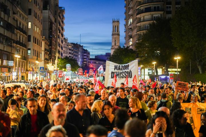 Manifestación contra la gestión de Carlos Mazón de la DANA, este sábado 25 de octubre.