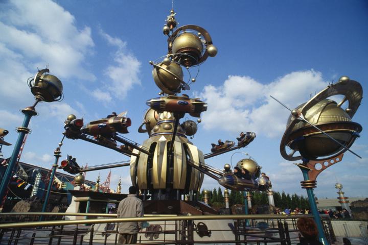 Inauguración del parque temático Disneyland París en 1992.