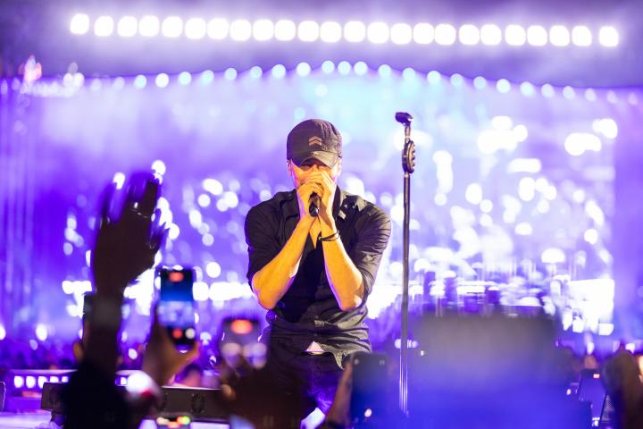 Enrique Iglesias durante el concierto.