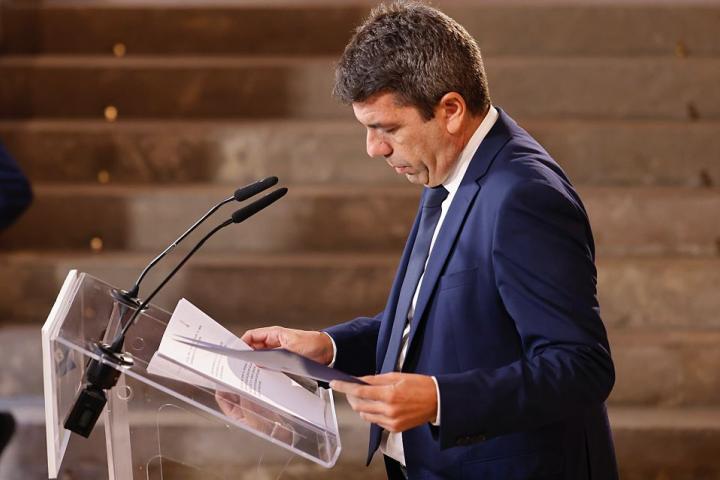 Carlos Mazón, durante el anuncio de su dimisión el lunes 3 de noviembre de 2025