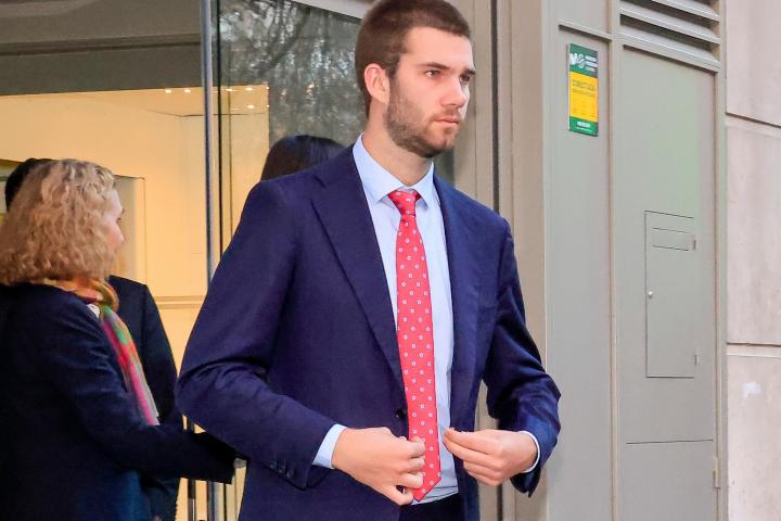 Juan Urdangarin a la salida de la celebración del 60 cumpleaños de la infanta Elena