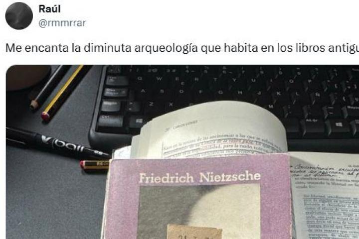 El billete de Metro que se ha encontrado en un libro antiguo el usuario @rmmrrar.