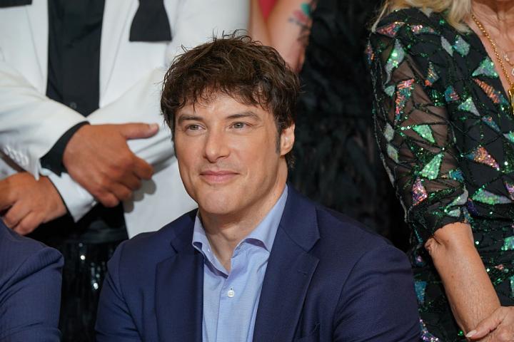 El chef Jordi Cruz sonriendo.