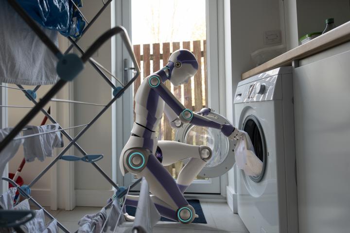 Ilustración de un robot humanoide poniendo una lavadora.