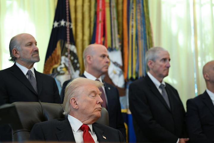 El presidente de EEUU, Donald Trump, en una reunión en la Casa Blanca con empresarios