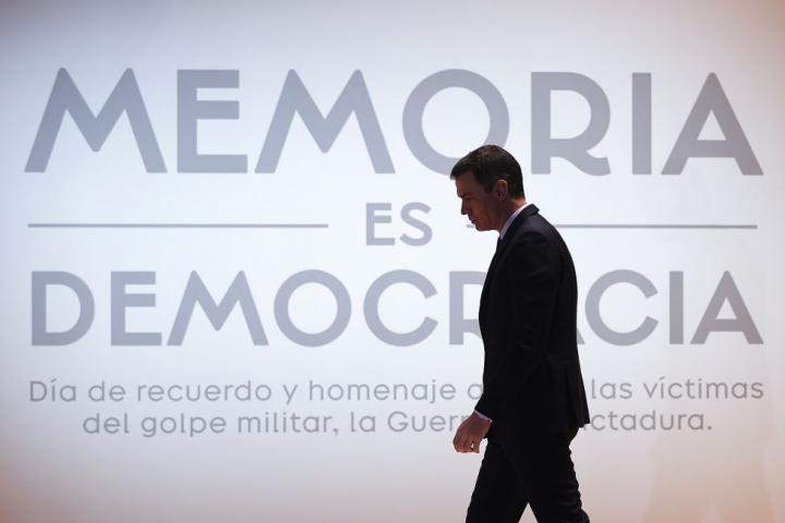Pedro Sánchez, durante un acto en 2022 en recuerdo de las víctimas del franquismo