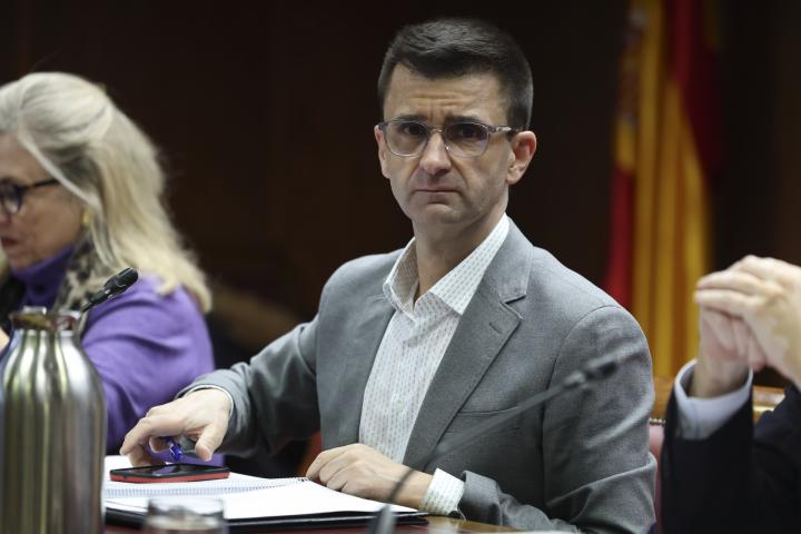 El presidente del Consejo de Administración de la Corporación RTVE, José Pablo López,en su comparecencia en el Senado