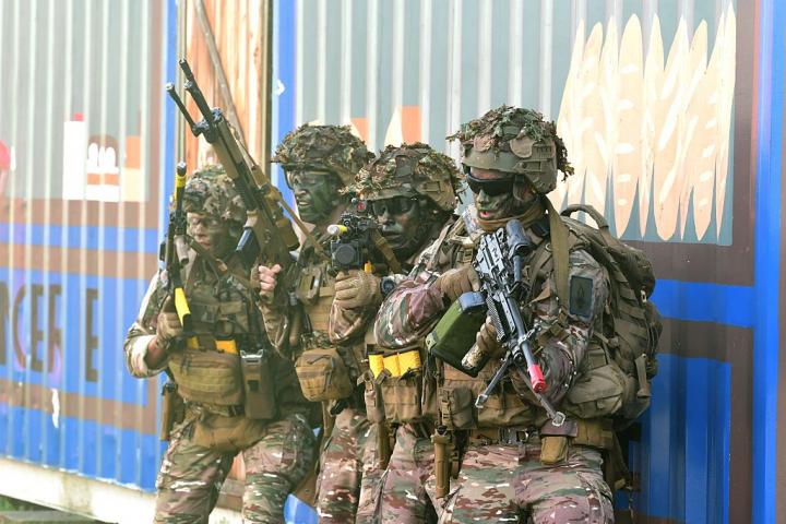 Soldados franceses en un ejercicio