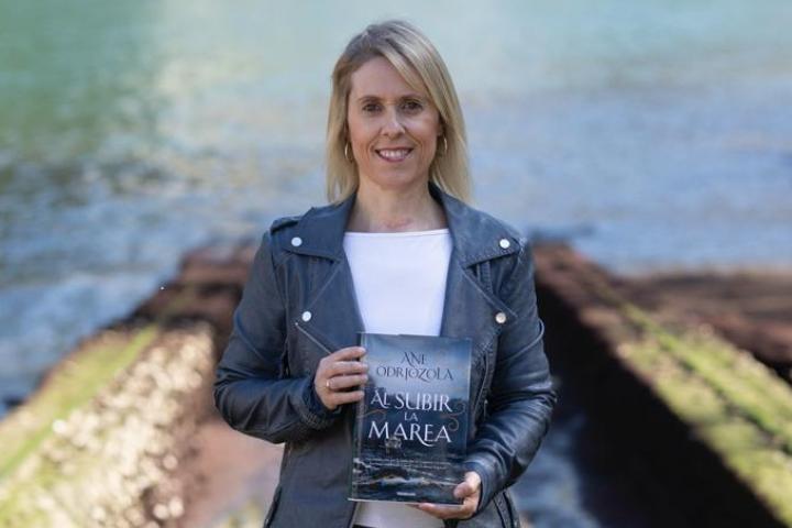 Ane Odriazola, autora de 'Al subir la marea'