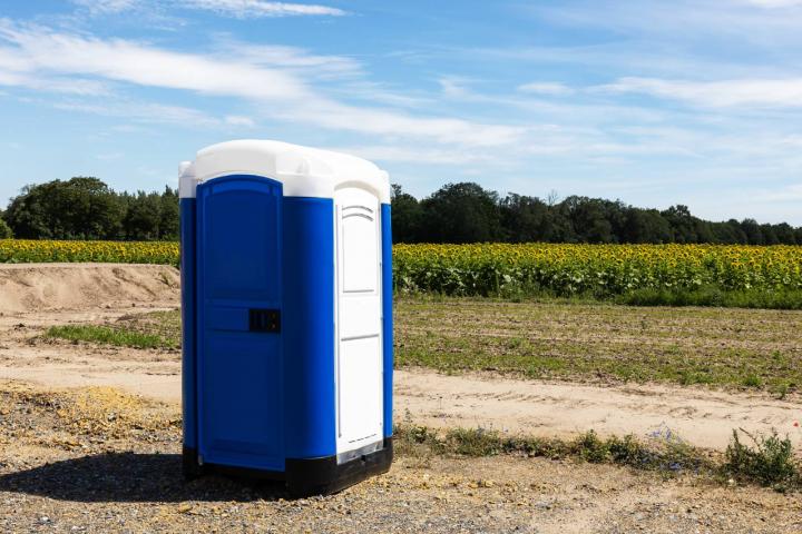 Baño publico en plena naturaleza