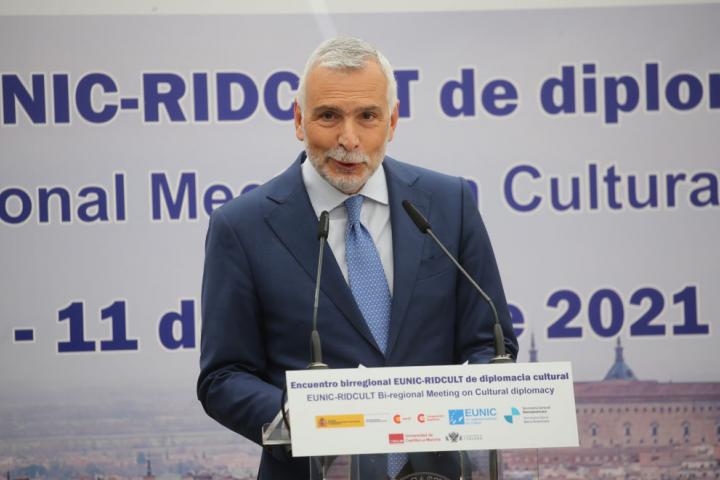 El entonces secretario general del Servicio Europeo de Acción Exterior, Stefano Sannino, en un evento sobre diplomacia celebrado el 11 de junio de 2021 en Toledo.