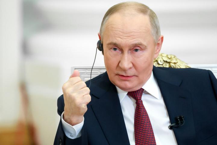 El presidente ruso, Vladimir Putin, durante una entrevista con Aaj Tak e India Today en el Kremlin, en Moscú, el 3 de diciembre de 2025.