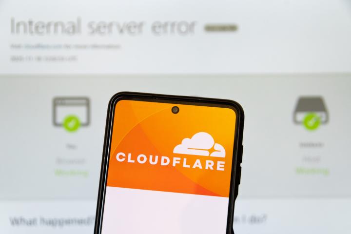 Foto de archivo de cualquier día del año, con Cloudflare fallando.