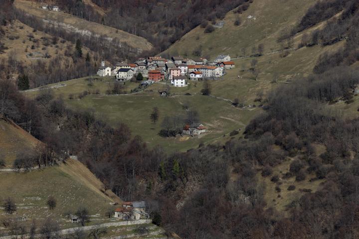 Vista lejana de Erbonne.