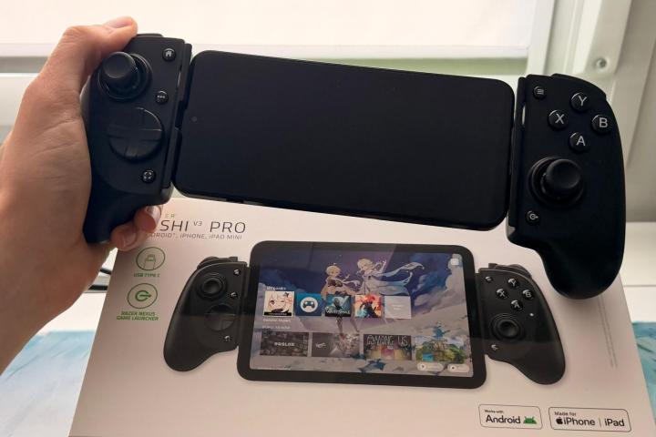 El OnePlus 15R convertido en una videoconsola con el mando Razer Kishi V3 Pro.