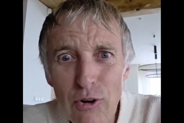 Jesús Calleja rebate a un conspiranoico del clima empleando argumentos científicos