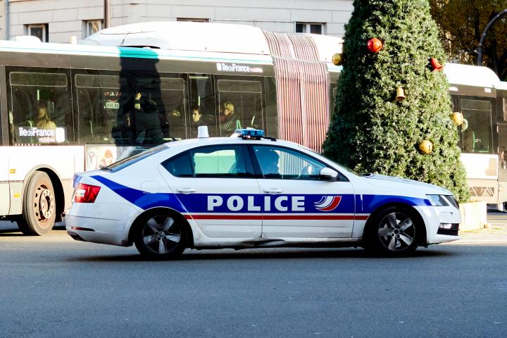 Coche de Policía en París