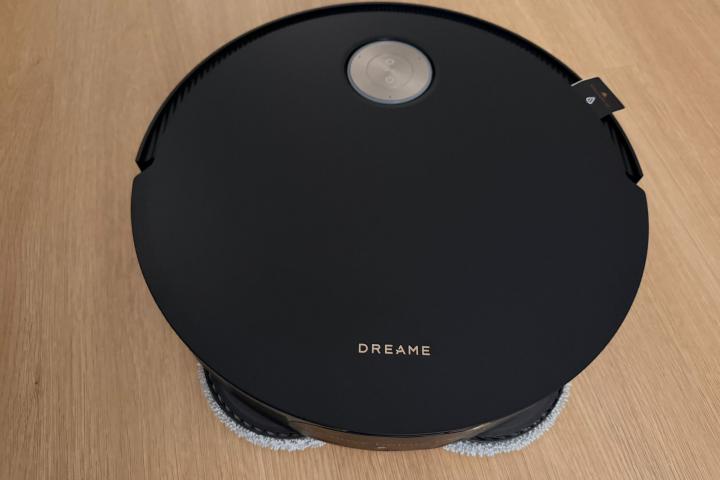El robot aspirador Dream X50 Ultra Complete, antes de ponerlo a funcionar por primera vez.