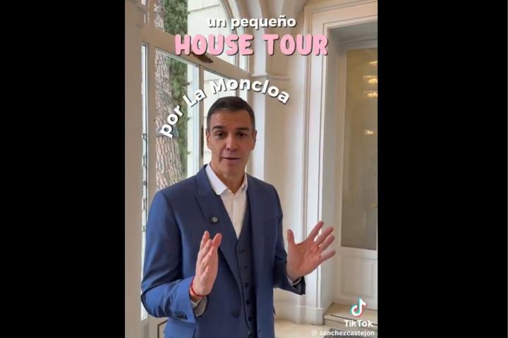 Pedro Sánchez, en el 'house tour' por la Moncloa que ha compartido en TikTok.
