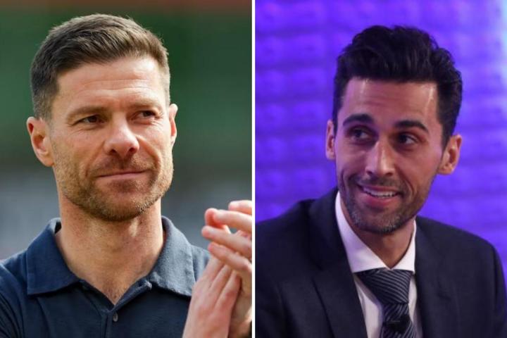 De izquierda a derecha, Xavi Alonso y Álvaro Arbeloa.