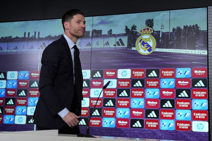 Xabi Alonso, en el acto de su presentación como entrenador del primer equipo masculino de fútbol del Real Madrid