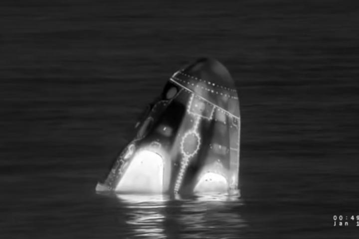 Ameriza con éxito la misión Crew-11 de la NASA que traía a la Tierra a un astronauta enfermo