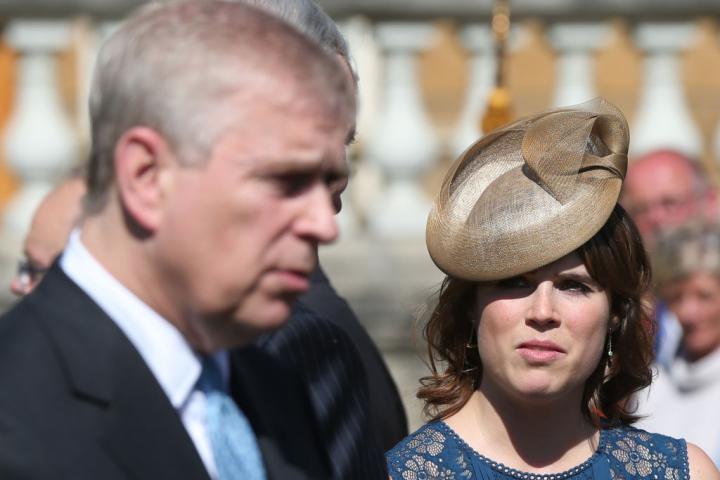 Eugenia de York con su padre, en una imagen de archivo