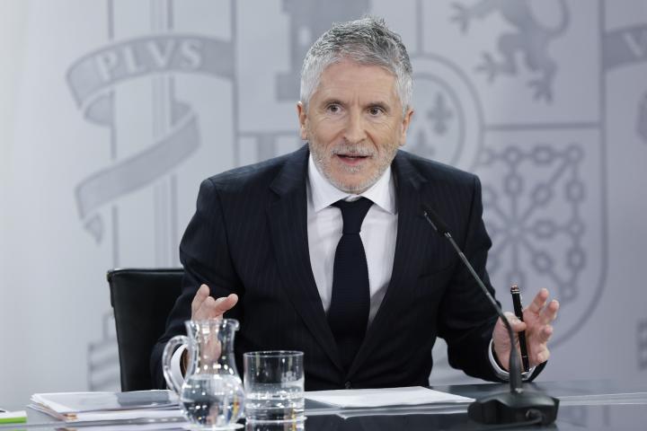 El ministro del Interior, Fernando Grande- Marlaska durante la rueda de prensa tras la reunión del Consejo de Ministros, este martes.