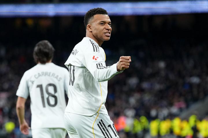 Kylian Mbappé celebra un gol