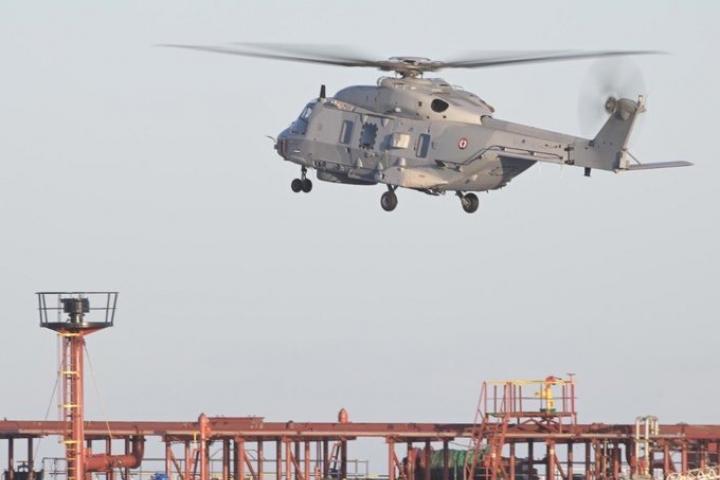 Helicóptero Armada Francesa.